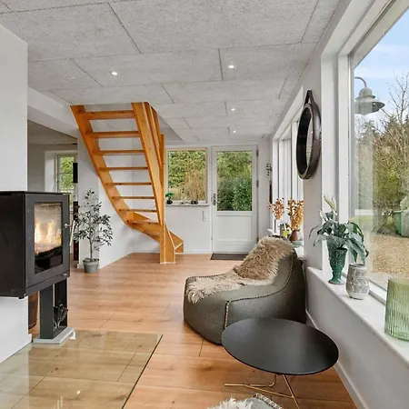 Modern House With Space For Relaxation *