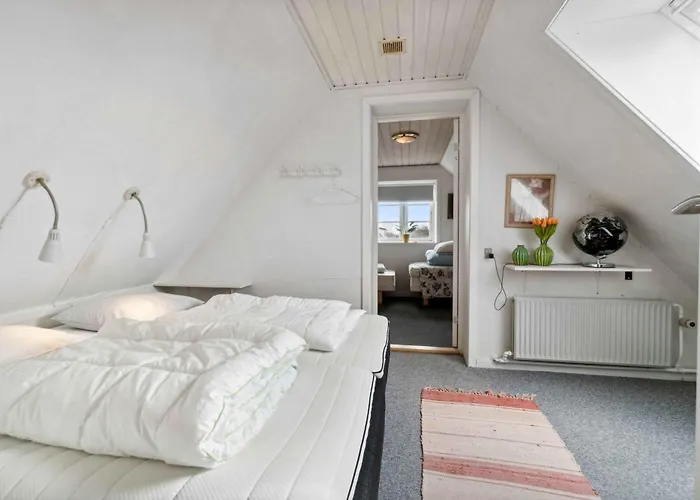 Dom wakacyjny Modern House With Space For Relaxation *